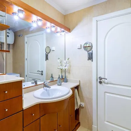 Mogansoluxury Apartment *